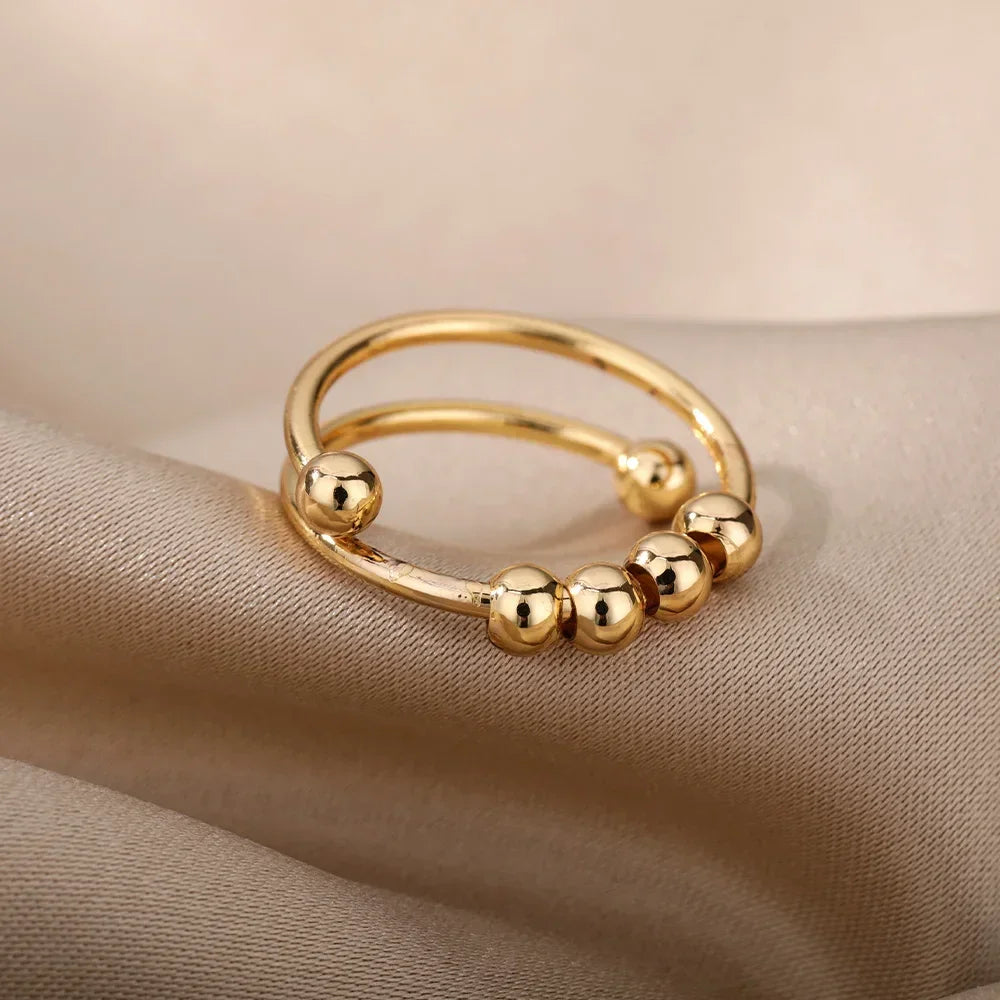 Velora Luxe Classic Gold Band Ring