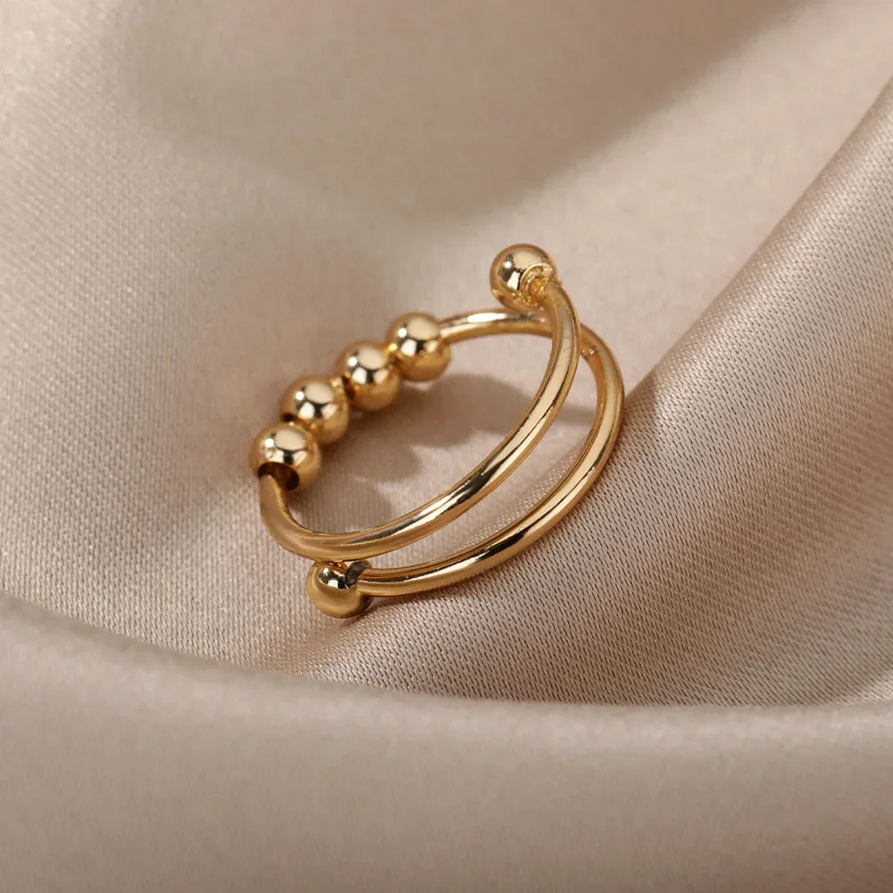 Velora Luxe Classic Gold Band Ring