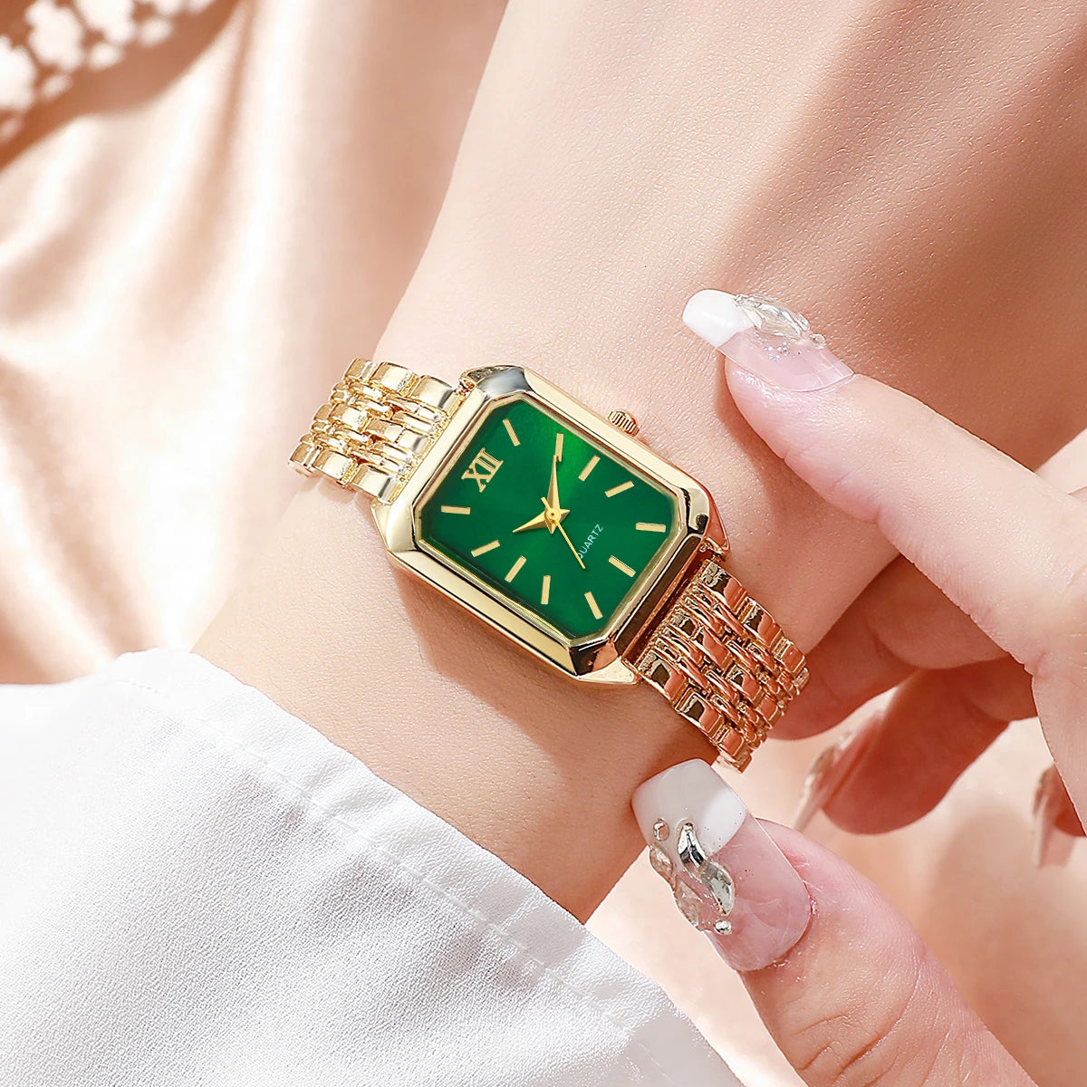 Velora Luxe Elegant Gold Watch Set with Bracelets