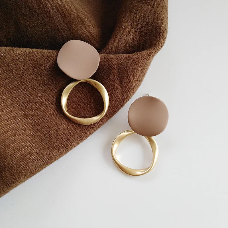 Velora Luxe Terra Geometric Earrings Modern Gold