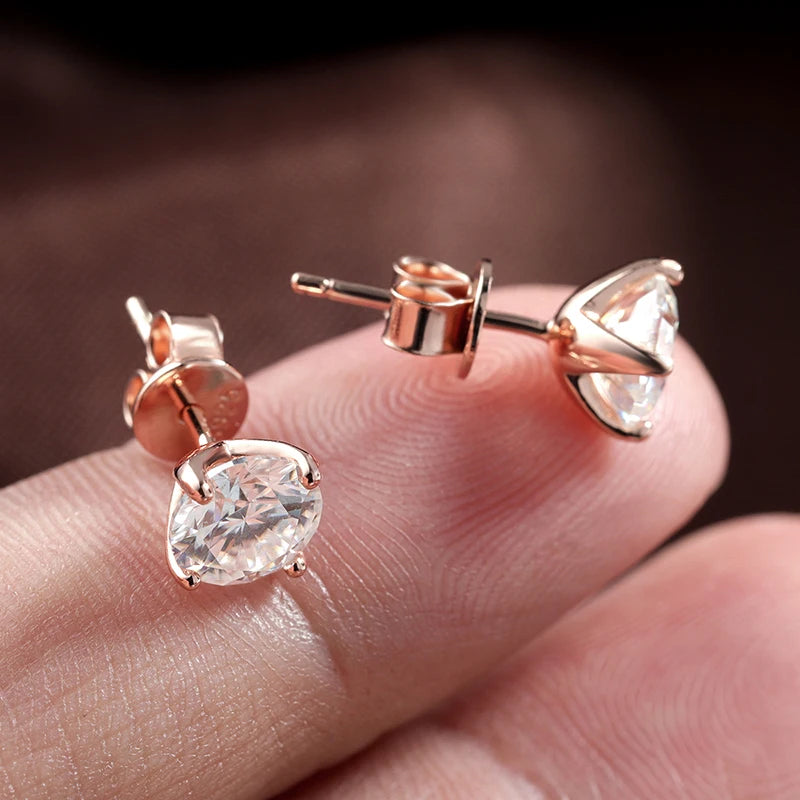 Luxury VVS1 Moissanite Studs