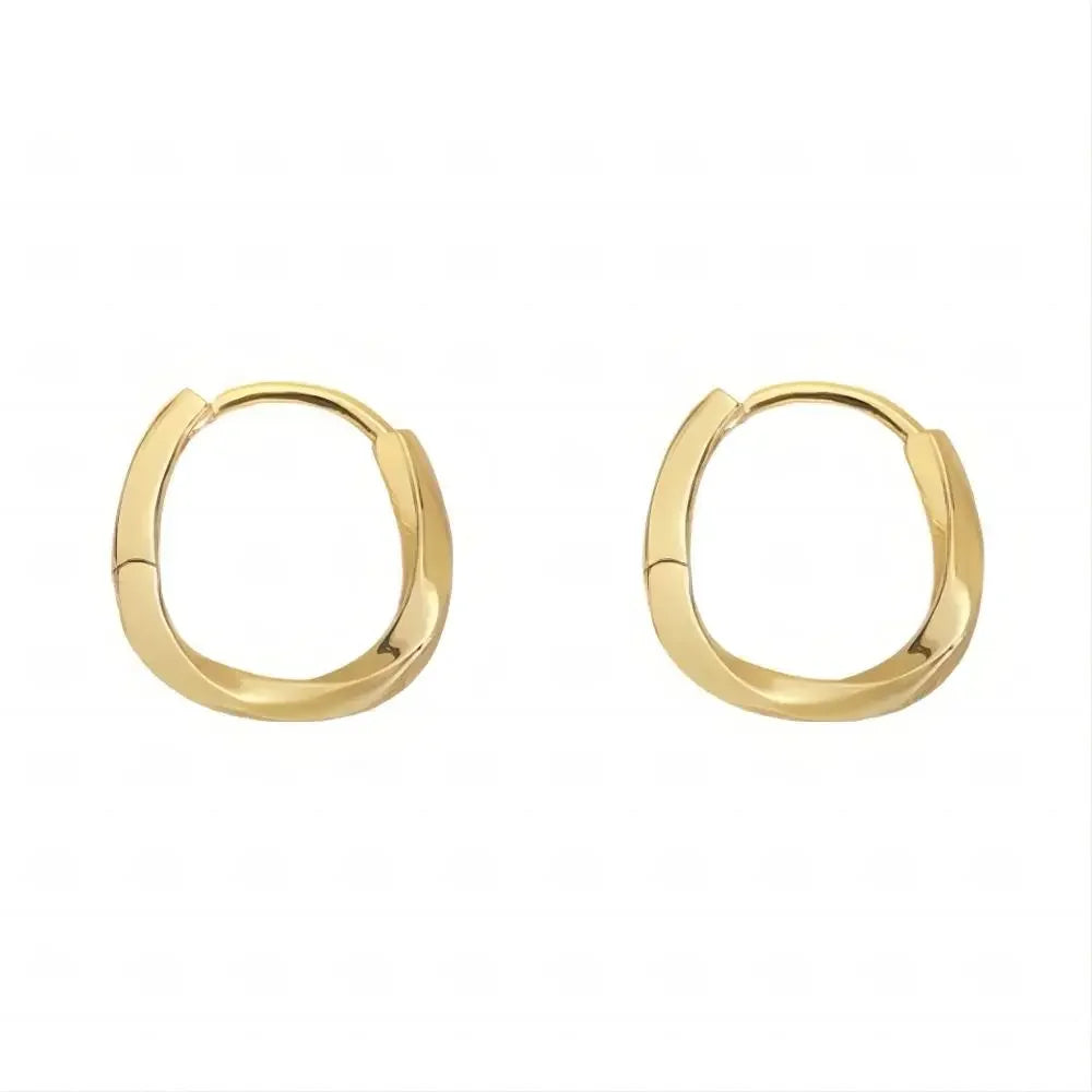 Velora Luxe Classic Gold Hoop Earrings