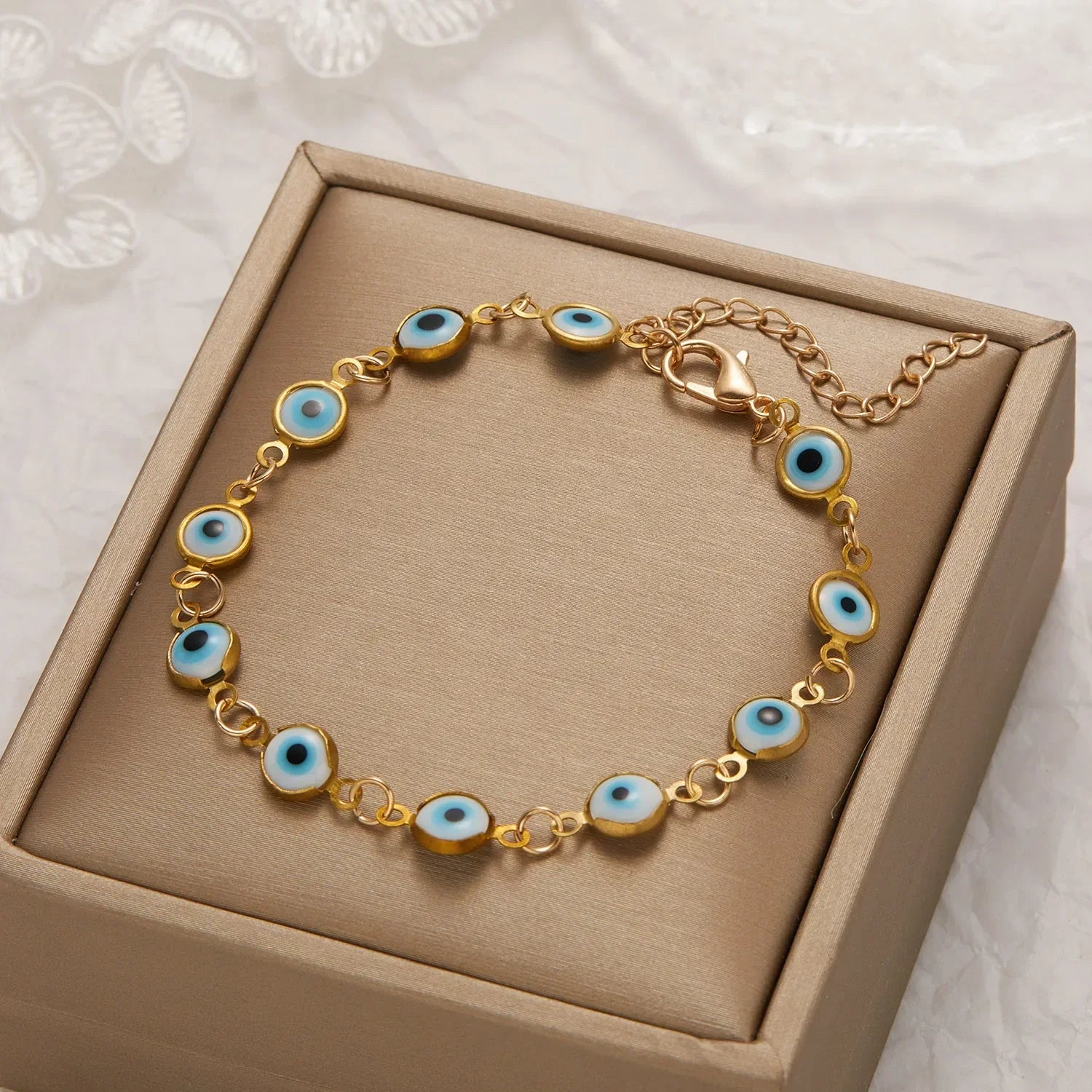 Velora Luxe Evil Eye Charm Bracelet Gold
