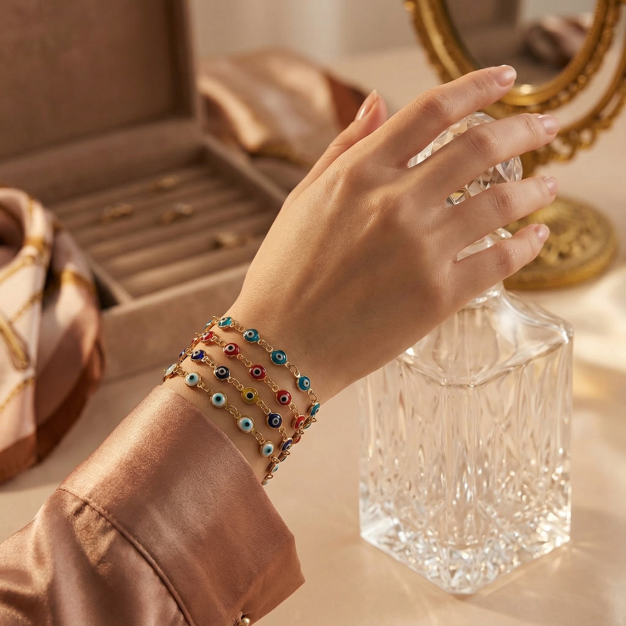 Velora Luxe Evil Eye Charm Bracelet Gold