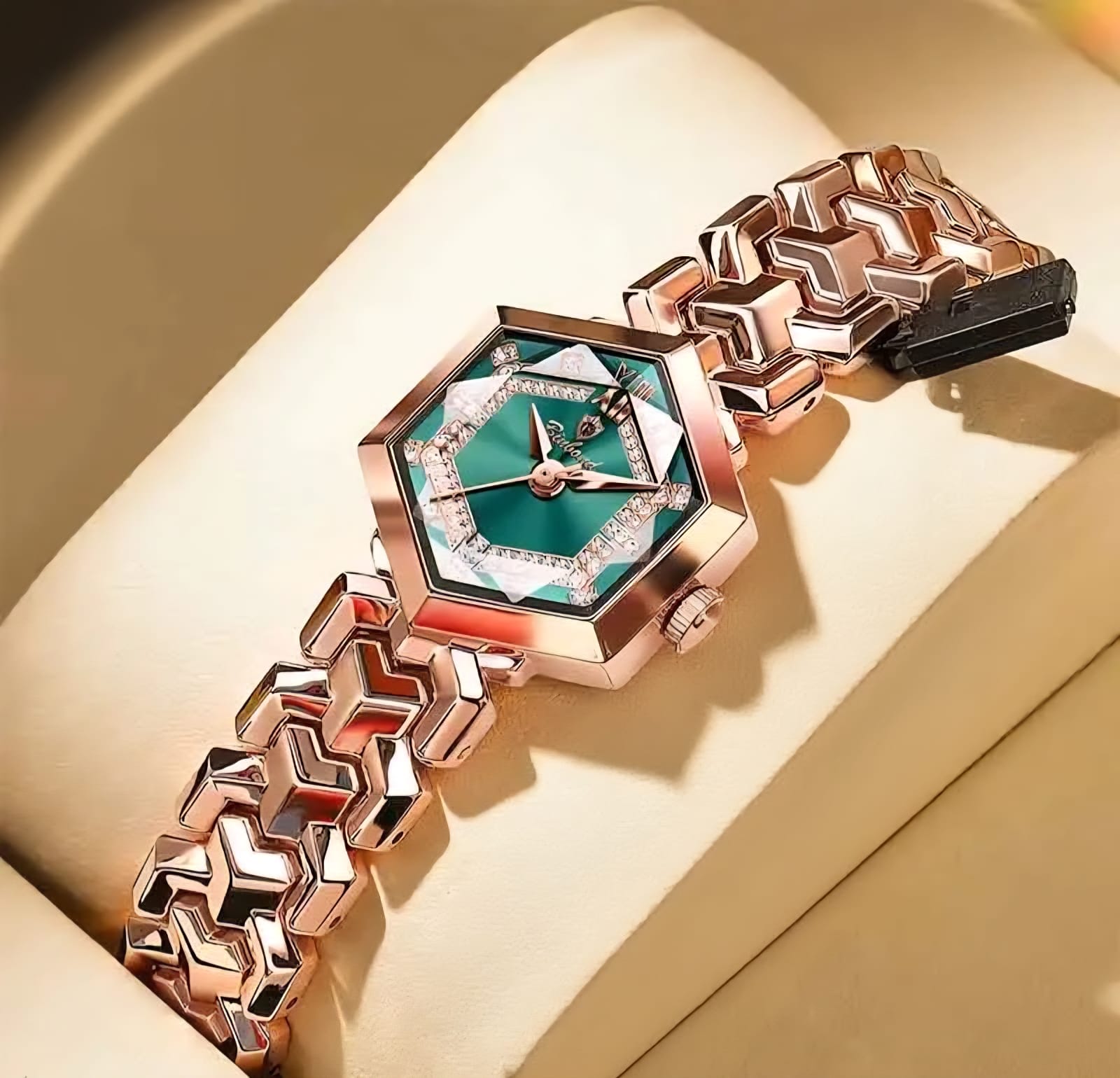 Velora Luxe Luxury Diamond Watch Crystal Gold