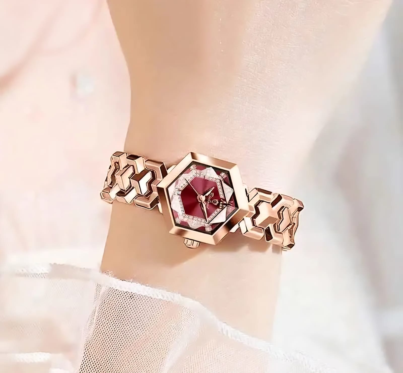 Velora Luxe Luxury Diamond Watch Crystal Gold